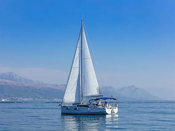 Oceanis 38.1 in Split / ACI Marina Split - Photo 1