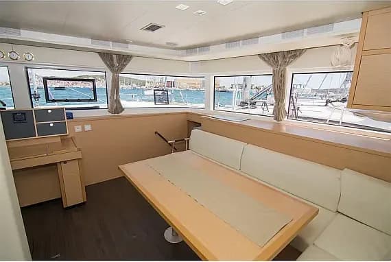 Lagoon 52F in Lavrion / Olympic Marina - Photo 3