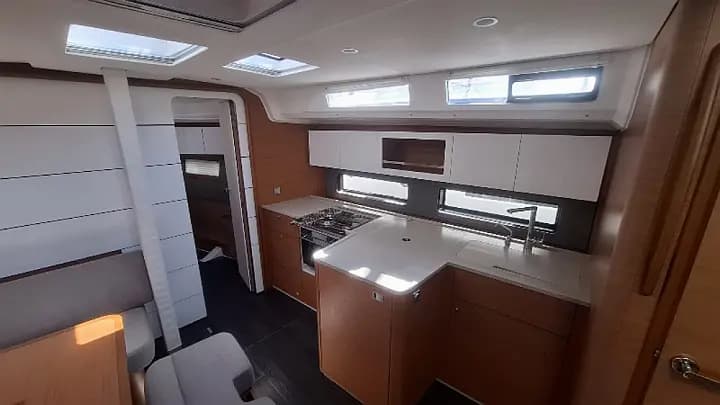Dufour 41 Grand Large in Sicily / Furnari / Marina Portorosa - Photo 5