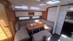 Dufour 41 Grand Large in Sicily / Furnari / Marina Portorosa thumbnail 6
