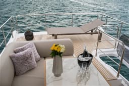 Azimut 55 in Šibenik / D-Marin Marina Mandalina thumbnail 8