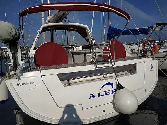 Oceanis 45 in Procida / Marina di Procida - Photo 1