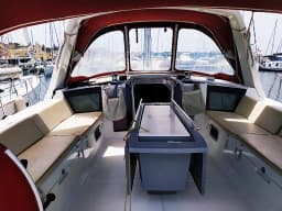 Oceanis 45 in Procida / Marina di Procida thumbnail 7