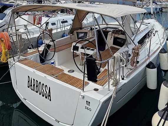 Dufour 360 Grand Large in Sardinia / Cagliari / Marina di Bonaria - Photo 1