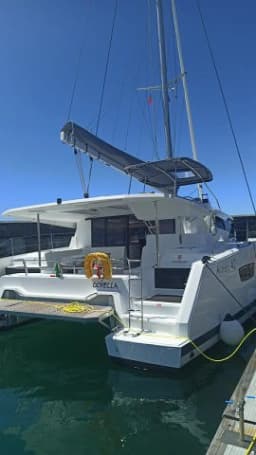 Astréa 42 in Sicily / Marsala Marina thumbnail 4