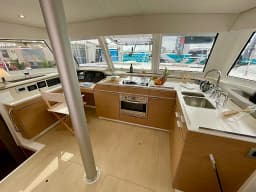 Bali Catspace in Saint-Mandrier-sur-Mer / Port Pin Rolland thumbnail 5