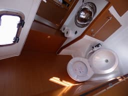 Sun Odyssey 389 in Kaštel Gomilica / Marina Kaštela thumbnail 16