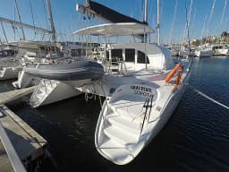 Lagoon 380 in Šibenik / D-Marin Marina Mandalina thumbnail 17