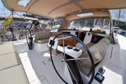 Dufour 430 in Marmaris Yacht Marina thumbnail 23