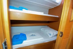 Dufour 430 in Marmaris Yacht Marina thumbnail 49