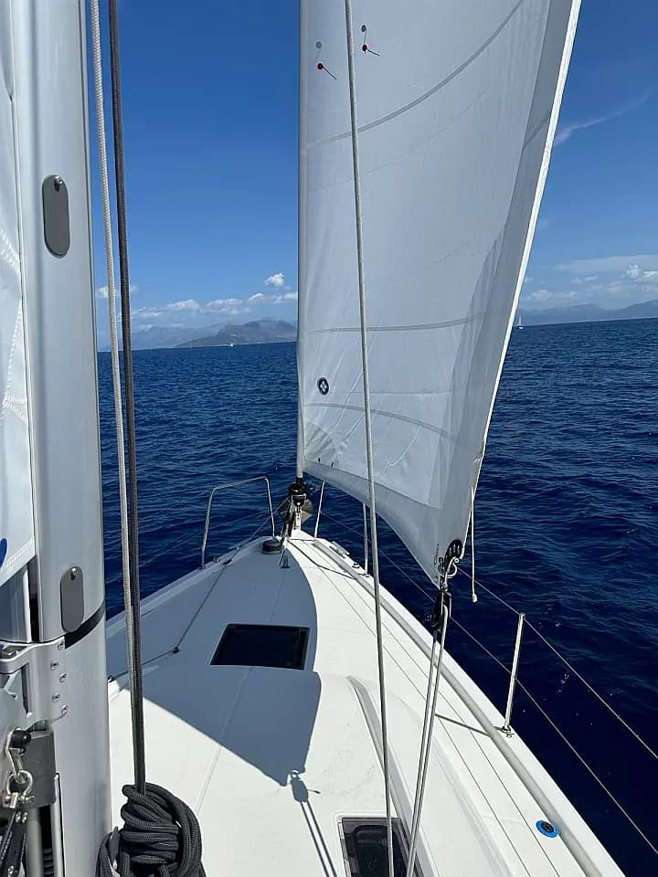 Oceanis 40.1 in Lefkada / D-Marin Marina Lefkas - Photo 5
