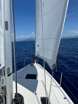 Oceanis 40.1 in Lefkada / D-Marin Marina Lefkas thumbnail 4