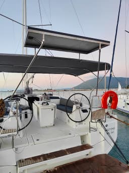 Oceanis 40.1 in Lefkada / D-Marin Marina Lefkas thumbnail 6