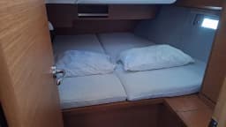 Dufour 430 in Sicily / Furnari / Marina Portorosa thumbnail 16