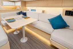 Dufour 430 in Sicily / Furnari / Marina Portorosa thumbnail 7