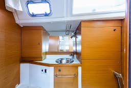 Sun Odyssey 379 in Lefkada / Port of Lefkas thumbnail 15