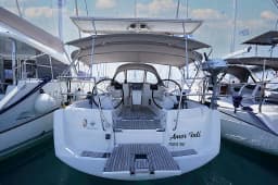 Sun Odyssey 379 in Lefkada / Port of Lefkas thumbnail 3