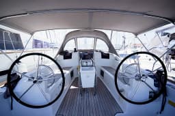Sun Odyssey 379 in Lefkada / Port of Lefkas thumbnail 5
