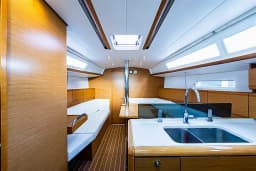 Sun Odyssey 379 in Lefkada / Port of Lefkas thumbnail 6