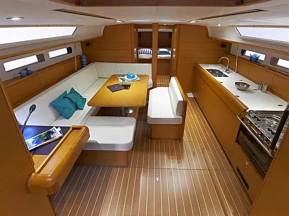Sun Odyssey 479 in Fethiye / Ece Marina - Photo 3