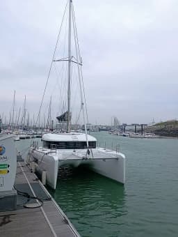 Lagoon 40 in Skopelos / Loutraki Harbour thumbnail 7