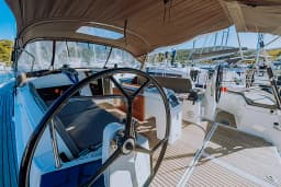 Sun Odyssey 490 in Primošten / Marina Kremik thumbnail 12