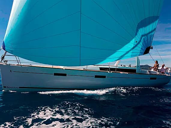Oceanis 45 in Athens / Alimos Marina - Photo 1