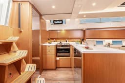 Bavaria C45 Style in Pula / Tehnomont Marina Veruda thumbnail 10