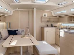 Oceanis 40.1 in Tortola / Road Town / Wickhams Cay II Marina thumbnail 2