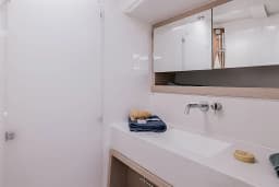 Dufour 470 in Athens / Alimos Marina thumbnail 3