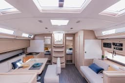 Dufour 470 in Athens / Alimos Marina thumbnail 6