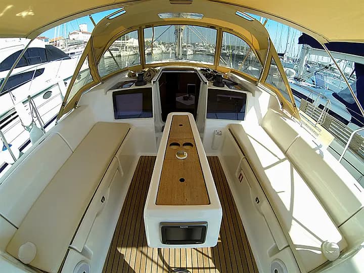 Dufour 382 Grand Large in Šibenik / D-Marin Marina Mandalina - Photo 5