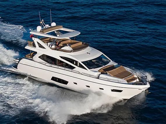 Sunseeker Manhattan 73 in Šibenik / D-Marin Marina Mandalina - image 1