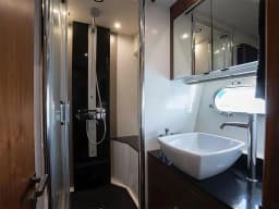 Sunseeker Manhattan 73 in Šibenik / D-Marin Marina Mandalina thumbnail 10