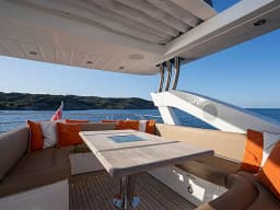 Sunseeker Manhattan 73 in Šibenik / D-Marin Marina Mandalina thumbnail 17