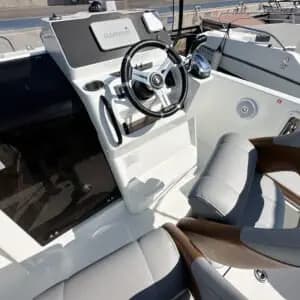 Beneteau Flyer 8.8 in Palaia Fokaia / Port Palaia Fokaia - Photo 4