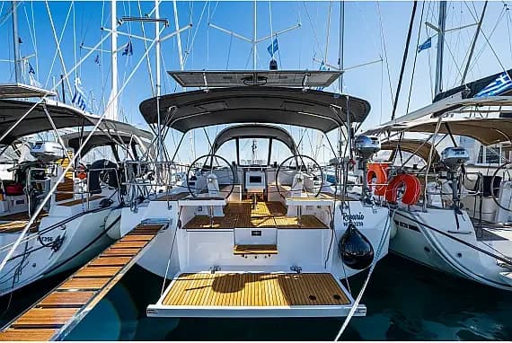 Bavaria C42 in Lefkada / Port of Lefkas - Photo 1