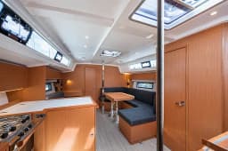 Bavaria C42 in Lefkada / Port of Lefkas thumbnail 17