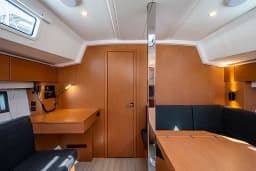 Bavaria C42 in Lefkada / Port of Lefkas thumbnail 22