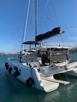 Lagoon 42 in Lefkada / D-Marin Marina Lefkas thumbnail 7