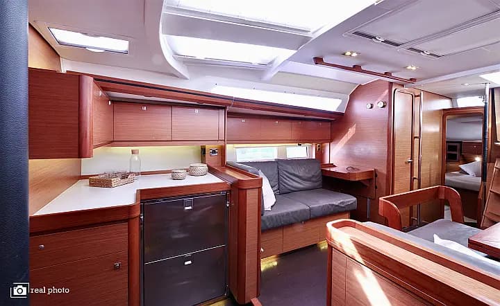 Dufour 520 Grand Large in Puntone / Marina di Scarlino - Photo 5