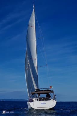 Dufour 520 Grand Large in Puntone / Marina di Scarlino thumbnail 9