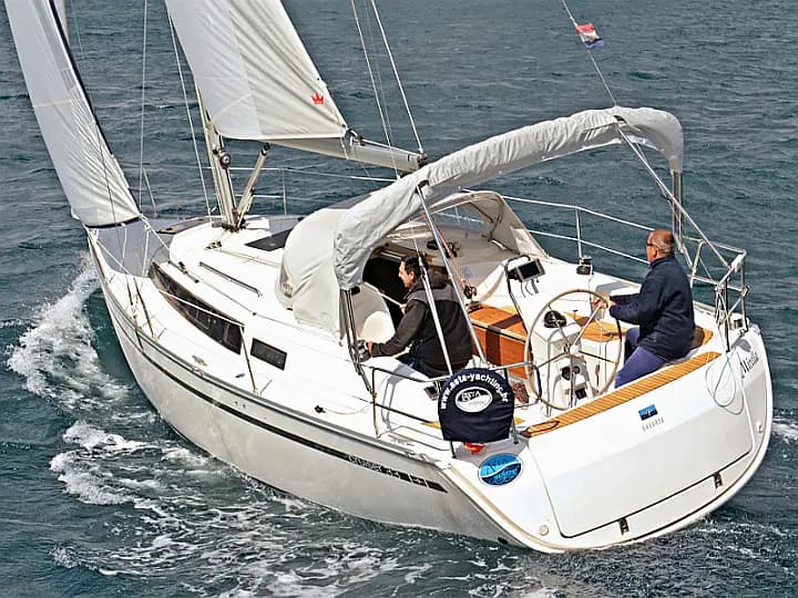 Bavaria Cruiser 33 in Sukošan / D-Marin Dalmacija Marina - Photo 4