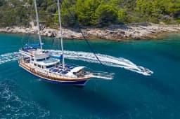 Gulet in Split / Port of Split / East Harbour thumbnail 25