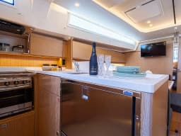 Bavaria C45 Style in Pula / Tehnomont Marina Veruda thumbnail 16