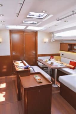 Oceanis 50 Family in Athens / Alimos Marina thumbnail 9