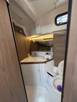 Oceanis 47 in Athens / Alimos Marina thumbnail 12
