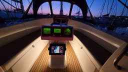 Bavaria 40 in Athens / Alimos Marina thumbnail 5
