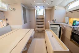 Oceanis 46.1 in Sicily / Capo d'Orlando Marina thumbnail 26