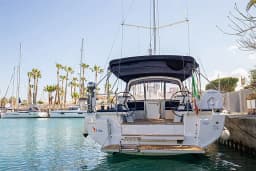 Oceanis 46.1 in Sicily / Capo d'Orlando Marina thumbnail 5